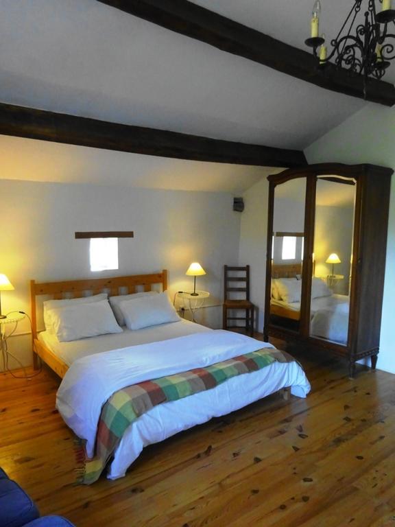 Hôtel Les Chardons à Chenaud Extérieur photo